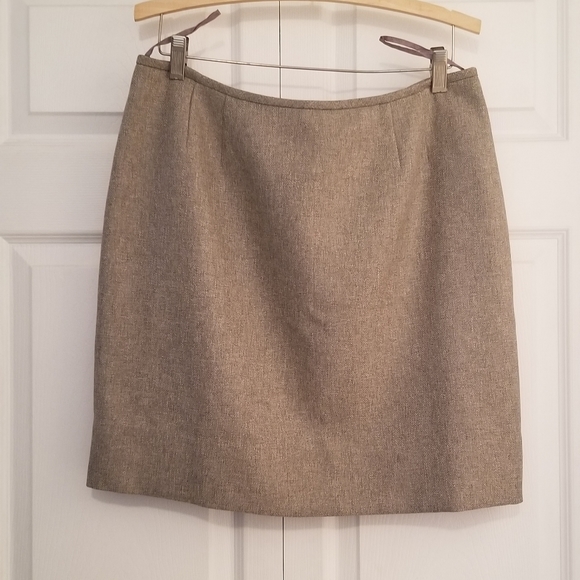 Le Suit Dresses & Skirts - Le Suit skirt